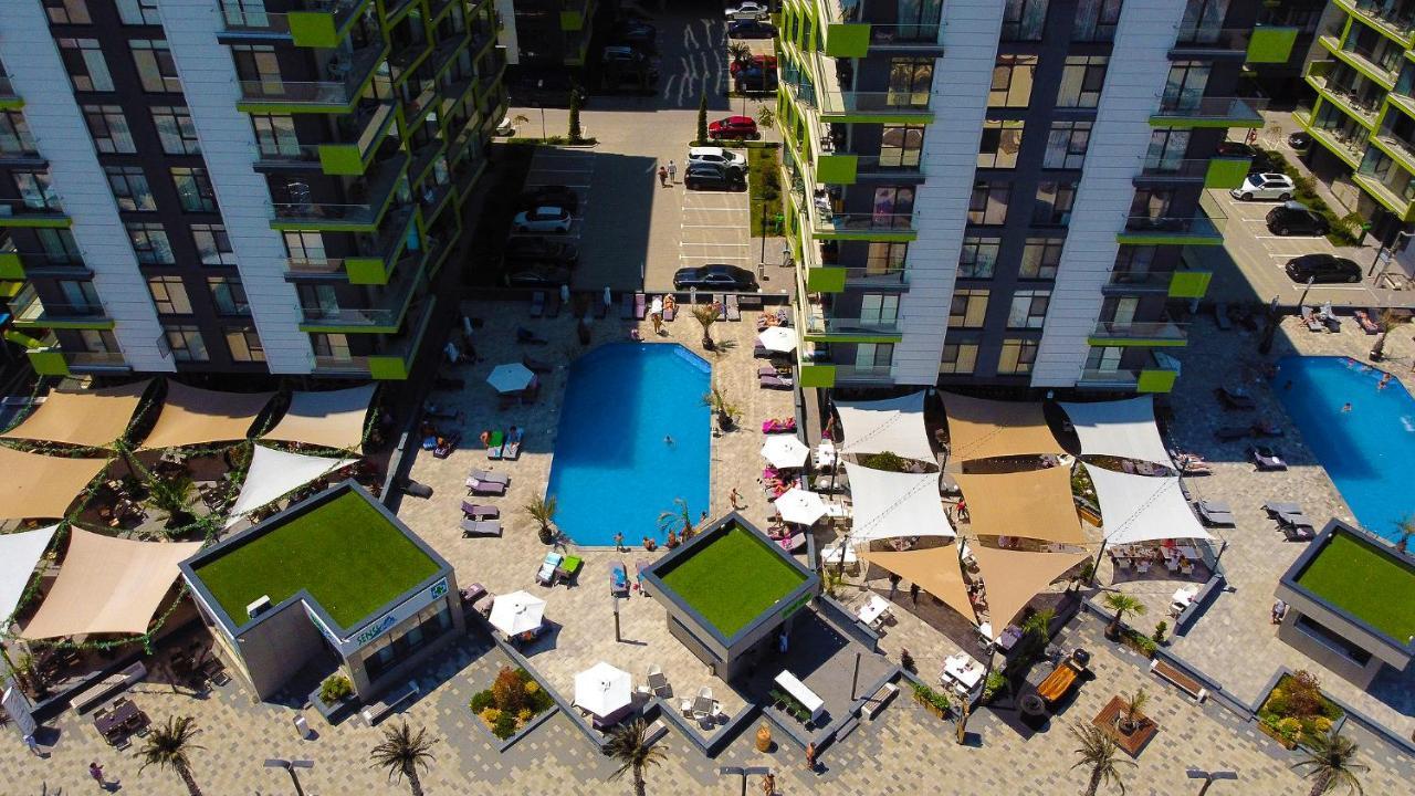 Panoramic Aparthotel Pool & Spa Mamaia Nord Năvodari Екстериор снимка