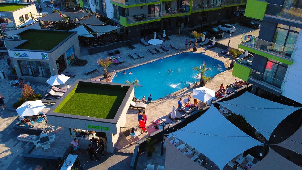Panoramic Aparthotel Pool & Spa Mamaia Nord Năvodari Екстериор снимка